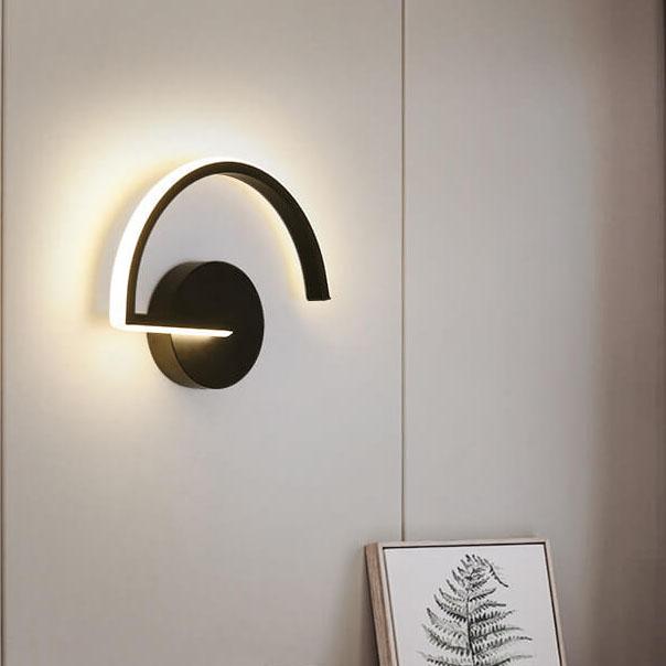 LumiLine - Applique Murale LED Moderne en Aluminium avec Courbes Minimalistes.