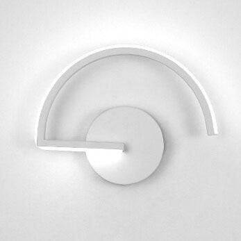 LumiLine - Applique Murale LED Moderne en Aluminium avec Courbes Minimalistes.