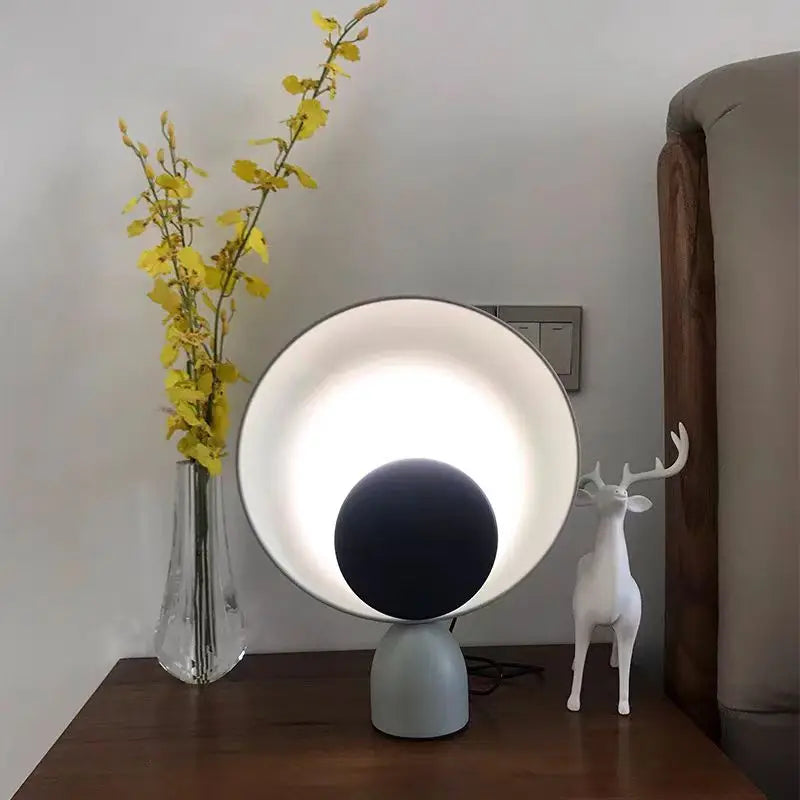 Lumière Nordique - Lampe de Table Scandinave