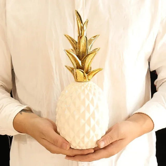 LumiAnanas - Décoration d'Intérieur Ananas Doré - Jubilisto