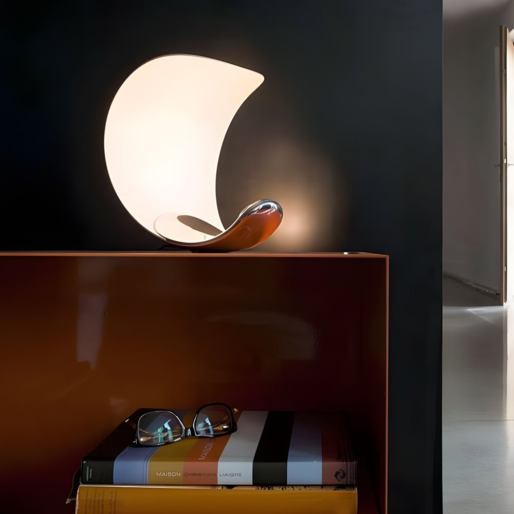 Lumière Lune - Lampe De Table LED En Aluminium En Forme De Lune - Jubilisto